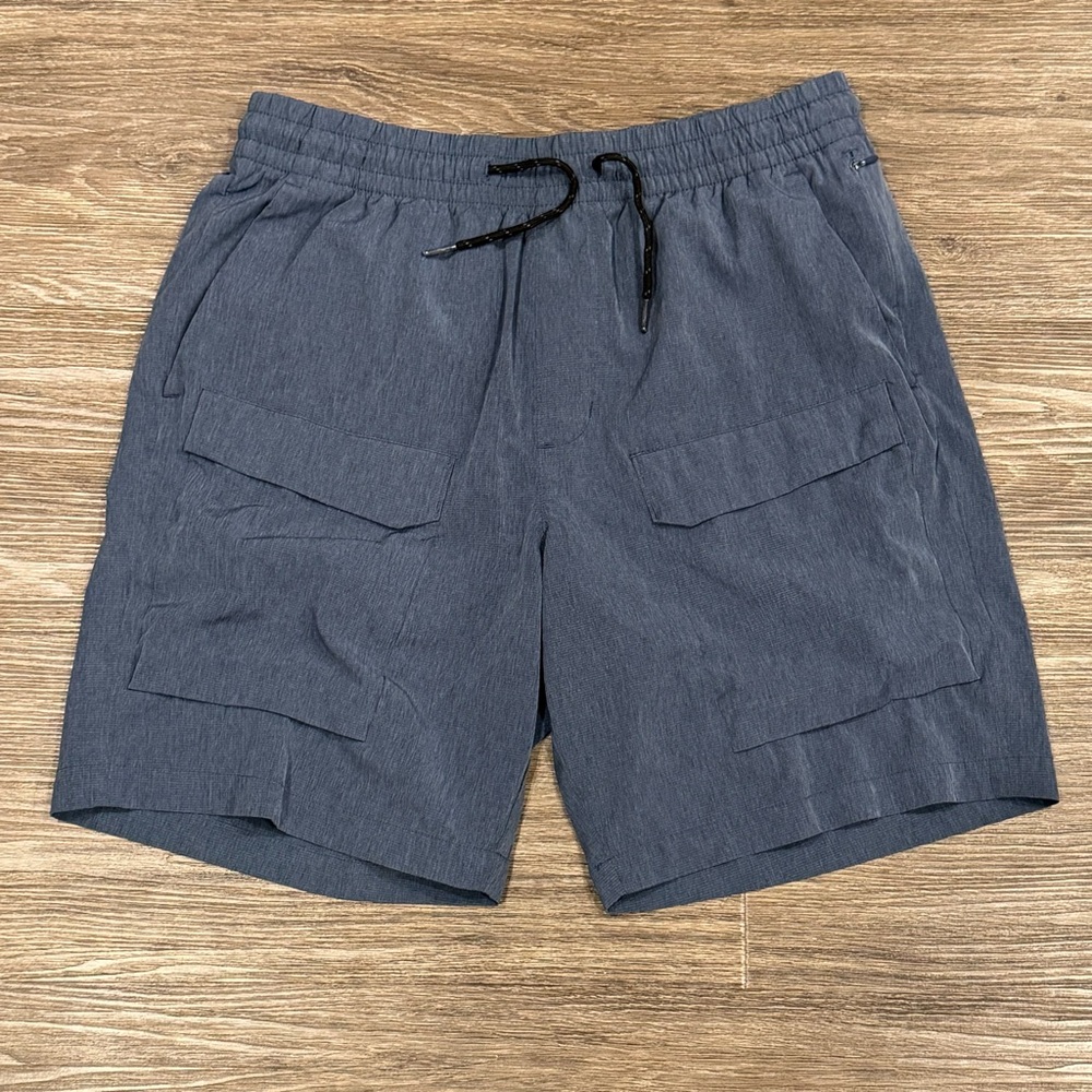Old Navy flex shorts sm M